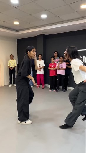 Danse captivante avec Ali Hyderabadi et J M