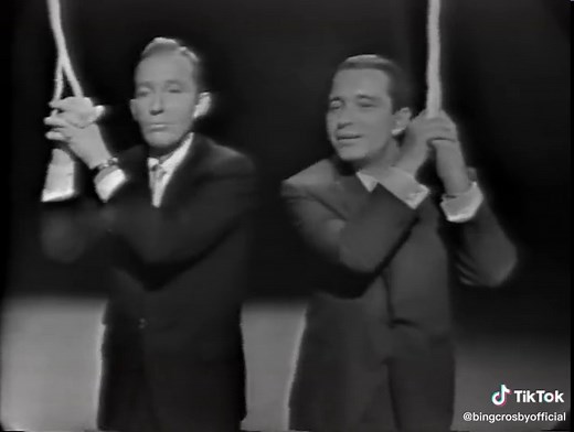 Legendary Crooners Bing Crosby & Perry Como: Timeless Music