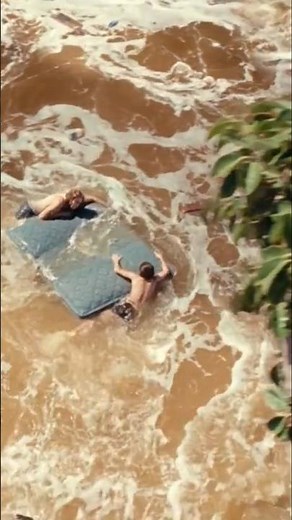 The Impossible 2004 #truestory #disaster #movie