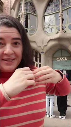 The 8:30am Secret That Keeps Casa Batlló Crowds Away!