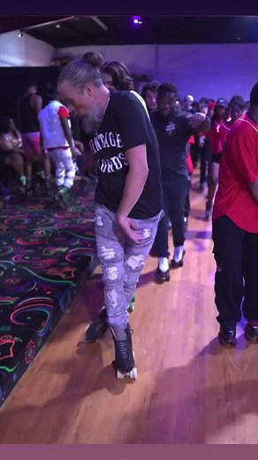 4.7M views · 158K reactions | Rollin with the home team! 力 #atlanta #atl #viralvideo #fyp #reels2023 #style #mood #dance | Push | Facebook