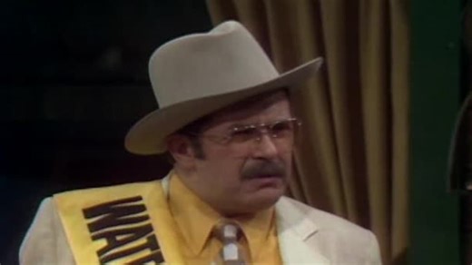 Flo S02:E02 - Farley, the People's Choice