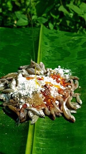 Small Fish Fry🤤#shorts #food #fish #trending #youtubeshorts #shortsfeed #short #fishfry #fishrecipe