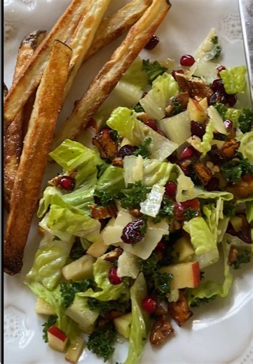 Delicious Superfood Salad Recipe Everyone Will Love