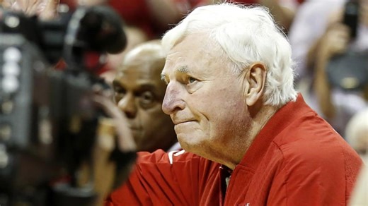 College basketball coach Bob Knight dies at 83