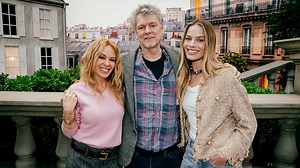 “I Can’t Sing!”: Margot Robbie On Becoming Kylie Minogue