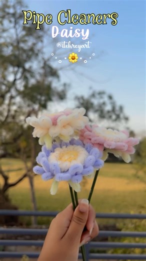 DIY Pipe Cleaner Gerbera Daisy Tutorial🌼 #artshorts #diy #craft #shortviral #art #pipecleanercrafts
