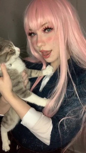 i did it hehe lizzie has helped me some much in life i can’t believe i’ve been watching her since a young teenager #minecraft#ldshadowladycosplay