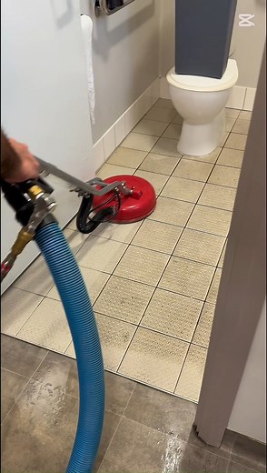 Perth tile and grout cleaning services made easy. Look at the difference this service can make to your bathroom floor tiles. So simple, yet so effective. Jump in the comments to let us know what you think 💭 and of course, send us a DM if you have any questions 🤓 #Cleaning #cleantok #Clean #TileCleaning #GroutCleaning | KLASS A Carpet Cleaning