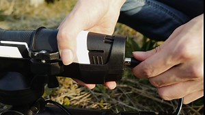 LIGO Electric Pruning Shears For Garden Cordless Rechargeable Power Pruner, Tree Branch Flowering Bushes Trimmers With Safety Protection,MAX 25mm(0.98 Inch) Cutting Diameter (Pruner w/Pole Extension)