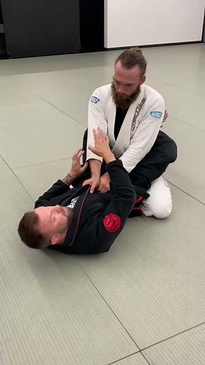 Arm Wrap Closed Guard Submissions