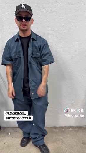 🔵 DICKIES AIRFORCE BLUE – CLEAN, CLASSIC, & BUILT TO LAST 🔵 Step up your OG workwear game with the Dickies Airforce Blue Work Shirt & Carpenter Pants. A timeless combo that blends durability, function, and street-ready style. 👕 Short Sleeve Work Shirt – Crisp, durable, and always fresh 👖 Carpenter Pants – Heavyweight fabric with utility pockets for that perfect workwear fit ✔️ Relaxed fit for all-day comfort ✔️ Built tough for work & the streets ✔️ Clean Airforce Blue colorway – limited stoc