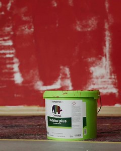 Ein perfekter Anstrich erfordert eine gute Vorbereitung und die richtige Technik für Pinsel und Rolle. Das könnt ihr mit links? Dann tretet an gegen Thomas Müller und zeigt, wie man gleichmäßig, deckend und frei von Streifen streicht! Bewerbt euch unter: https://maler-gegen-mueller.caparol.de?utm_source=facebookpost&utm_medium=OrganicPost&utm_campaign=ThomasMueller26.2. | Caparol