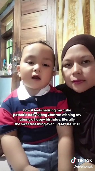 Ujang: Anak Ganteng Kesayangan Mama Idola Sejak Lama