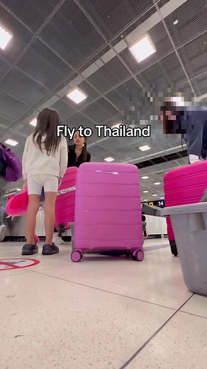 Fly to Thailand with me, over 31 hours! ##thailand##travel##travelhacks##traveltiktok##travelbucketlist##travelwithkids