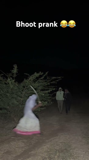 Bhoot prank 😂😂 #shortsfeed #shorts #shortsprank