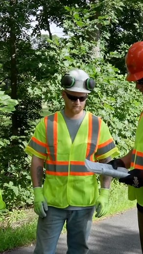 Safety doesn’t take a holiday. From proper PPE to pre-job briefings, Asplundh crews work safely in every season. 🍂 #SafetyFirst #AsplundhStrong #WorkSafe | Asplundh Tree Expert, LLC