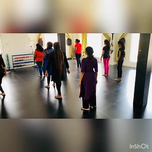 4.7K views · 85 reactions | සෙනසුරාදා බොලිවුඩ් සහ සවුත් ඉන්දියන් ඩාන්ස් ක්ලාස්. මෙහෙයවීම ප්‍රමී වෙරළවිතාන. ෆිට්නස් රූටින් වත්තල. 0773888886 | FITNESS ROUTINE | Facebook