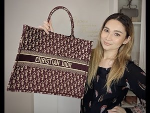 Christian Dior Book Tote In-Depth Review | What Fits inside and Pricing | Oblique Bordeaux Canvas