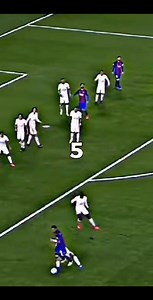 Les légende du football qu'on reçu des cartons rouges | Liver Boyr