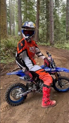 YZ65 Fire Up and Walk Around