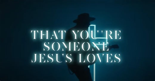 Zach Williams’ ‘Jesus Loves’ Lyric Video Proclaims Christ’s Love