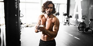 Joe Wicks’ Follow Along 15-Minute 4-Move Bodyweight Burner Workout