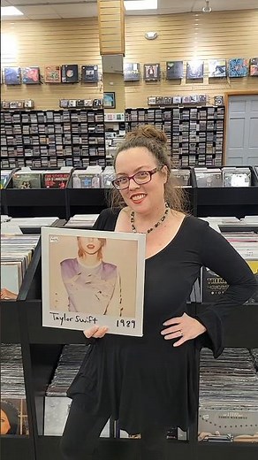 Taylor Swift Vinyl Collection 💿✨ | Swifties, We’ve Got ALL the Albums!