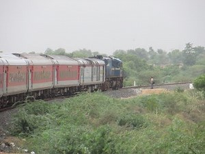 New Delhi-Ahmedabad Swarna Jayanti Rajdhani Express: Full Journey Compilation