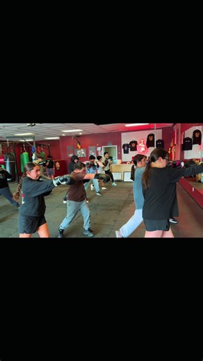 Every parent wants their child to be confident, disciplined, and happy. Boxing teaches kids ages 9–17 how to work hard, respect themselves, manage stress, and build true confidence — the kind that prevents bullying and builds leaders. 🔥🥊💪🏼 Less screen time. More self-belief. 📍 Stockton, California Message us to get started. #YouthBoxing #StocktonCA #ConfidenceForKids #StrongKids #HealthyHabits