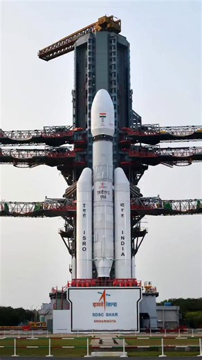 Congress on Instagram: "𝐂𝐨𝐧𝐠𝐫𝐚𝐭𝐮𝐥𝐚𝐭𝐢𝐨𝐧𝐬 𝐭𝐨 𝐭𝐡𝐞 𝐈𝐧𝐝𝐢𝐚𝐧 𝐒𝐩𝐚𝐜𝐞 𝐑𝐞𝐬𝐞𝐚𝐫𝐜𝐡 𝐎𝐫𝐠𝐚𝐧𝐢𝐬𝐚𝐭𝐢𝐨𝐧 (𝐈𝐒𝐑𝐎) 𝐨𝐧 𝐭𝐡𝐞𝐢𝐫 𝐡𝐢𝐬𝐭𝐨𝐫𝐢𝐜 𝐦𝐢𝐬𝐬𝐢𝐨𝐧! 🚀 We salute the scientists, engineers, researchers and ground teams whose groundbreaking efforts made the LVM3 mission a resounding success. Through this spectacular mission, they have successfully achieved two outstanding milestones: ❇️ Deployment of the largest commercial communication satellite in low