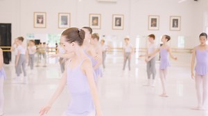 369K views · 3.2K reactions | 並 What is a day at The Royal Ballet...
