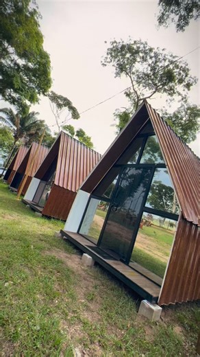 Xingu Park Hotel on Instagram: "Descubra o Xingu Park Hotel & Resort! Um lugar para relaxar, curtir a natureza e ainda investir com inteligência. Seja um Sócio Investidor e faça parte do futuro do turismo no Xingu! #xinguparkhotel #socioinvestidor #lazer #turismo #investimento"