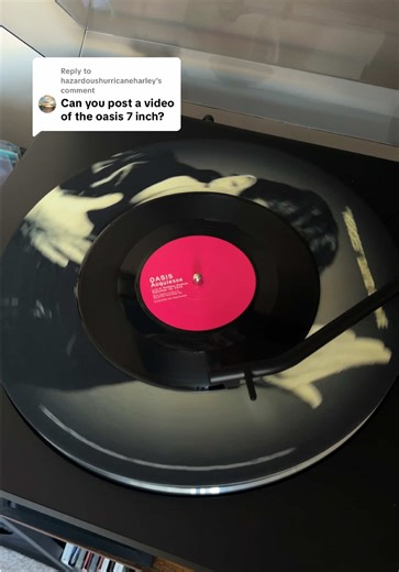 Discover the Cool Bonus 7-Inch with the Oasis Album