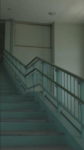 バスVS鉄道対決旅で太川陽介さんが美瑛駅到着後に駆け上がった階段！丘のまちフリーロードを通った風景