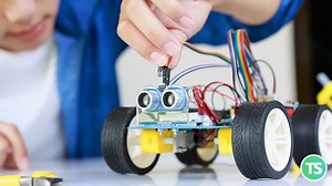 A cosa può servire un robot a scuola? Costruire uno strumento didattico con il coding e l'ausilio di una stampante 3d