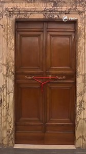 Cardinal Kevin Farrell, Cardinal Pietro Parolin, and Archbishop Edgar Peña Parra seal the doors of the papal apartment in the Apostolic Palace and the door to the apartment of the Casa Santa Marta, where the late Pope Francis lived. The rite of the certification of death and placement in the coffin took place on Monday evening at 8:00 PM in the chapel of the Casa Santa Marta. During the rite, the declaration of death was read aloud. The act was validated by Cardinal Farrell, Camerlengo of the Ho