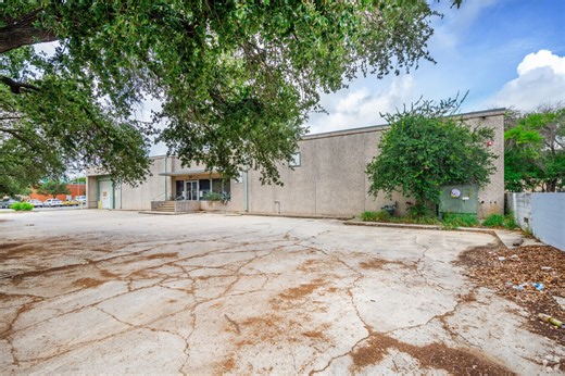 523 Urban Loop, San Antonio, TX 78204 - Industrial for Lease | LoopNet