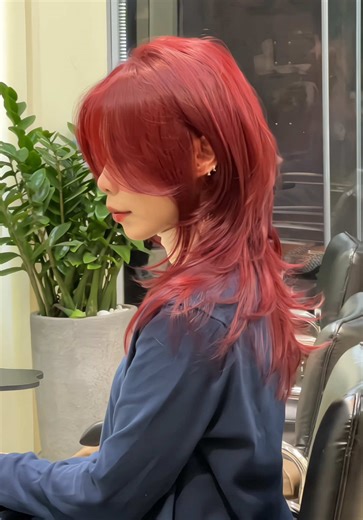 NÂU ĐỎ x MEDIUM –màu quốc dân cho da Việt ✨ Tôn da, giữ form tóc đẹp, để càng lâu càng xinh nha. #naudo #brownred #tmhairstudio #fyp #viral