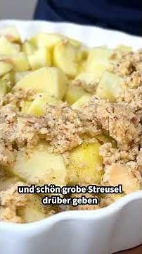 Vanilla apple crumble with almond crumbles with Viki Fuchs 🍏😍 #chefkoch #applecrumble