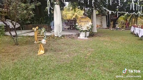 Decoración de Fiesta de 15 Años Personalizada