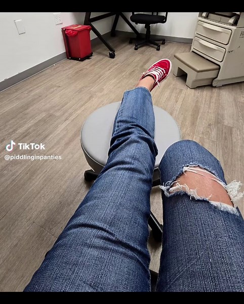 So basically the world spoke to me and said, Thy'll shall Not Stand. Waiting for results of sciatica nerve damage or torn hamstring 🩼🩺🩻🧬🩹 And to make matters worse, LIFE still must go on 😩 which sucks #ouch
