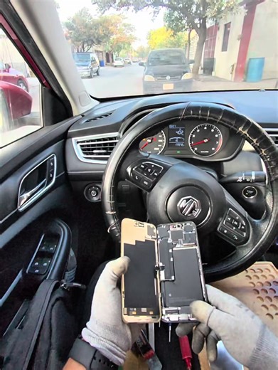 Reparación de Pantalla iPhone 15 Pro Max a Domicilio