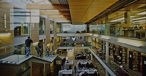 ¿Cómo Estudiar y Trabajar en Canadá en 2025?