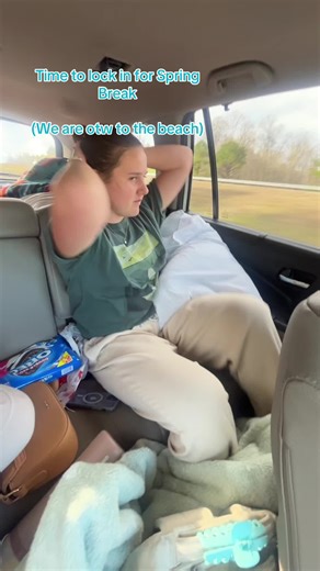 Every body is a bikini body 👙#freewilly #fitness #skinny #bbljourney