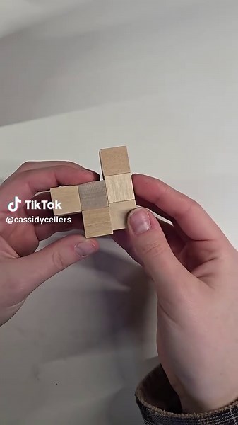 Crafting a Pink Tulip in Minecraft: Step-by-Step Guide