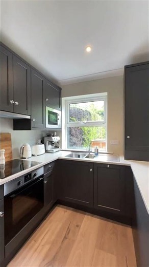 DNG prsents 2 Ailesbury Mews, Sandymount