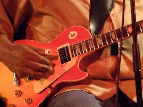 Magic Slim - Tell Me Baby