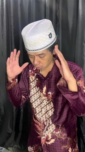 Jadi Imam Tarawih Bareng Mertua, Moment Lucu!