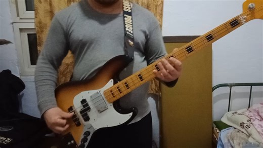 比利虚汗二世 被动版 超级P贝司 崔健 新长征路上的摇滚 bass fender squier esp epiphone gibson 升级改装 diy mod